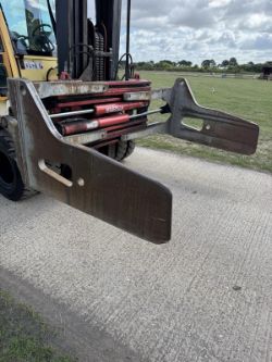 BOLZONI FORKLIFT CLAMP AND SIDE SHIFT 2020 CLASS 4 *12% BP*