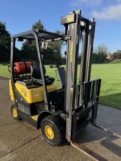 DAEWOO 1.5 GAS FORKLIFT *12% BP*