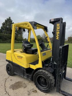 HYSTER 3 TONNE DIESEL FORKLIFT TRUCK - TRIPLE CONTAINER SPEC MAST *12% BP*