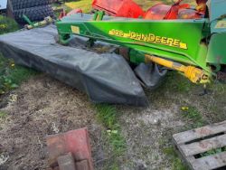 JOHN DEERE 328 TRACTOR MOWER
