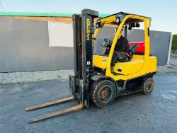 HYSTER H3.0FT CONTAINER SPEC FORKLIFT*C/W PALLET TINES*YEAR 2017*