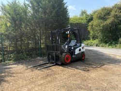 NEW/UNUSED 2024 BOBCAT D30NX 3 TON DIESEL COUNTERBALANCE FORKLIFT