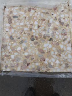 1 PALLET OF BRAND NEW FLOOR TILES - 24 SQ YRDS PER PALLET - RRP £1000 PER PALLET