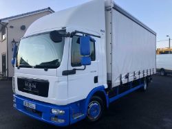 2009 59 MAN TGL 7.150 7.5 TON 20 FT CURTAIN SIDE TRUCK WITH ALLOY UNDER FLOOR TAIL LIFT - 454KM
