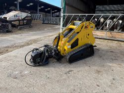 NEW/UNUSED MACHPRO MPS300 COMPACT TRACKED SKIDSTEER LOADER WITH ATTACHMENT BUNDLE!