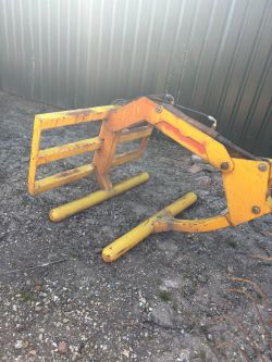 SILAGE GRAB ELEPHANT TRUNK WITH RAM