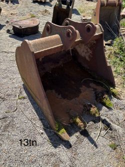 13TN BUCKET