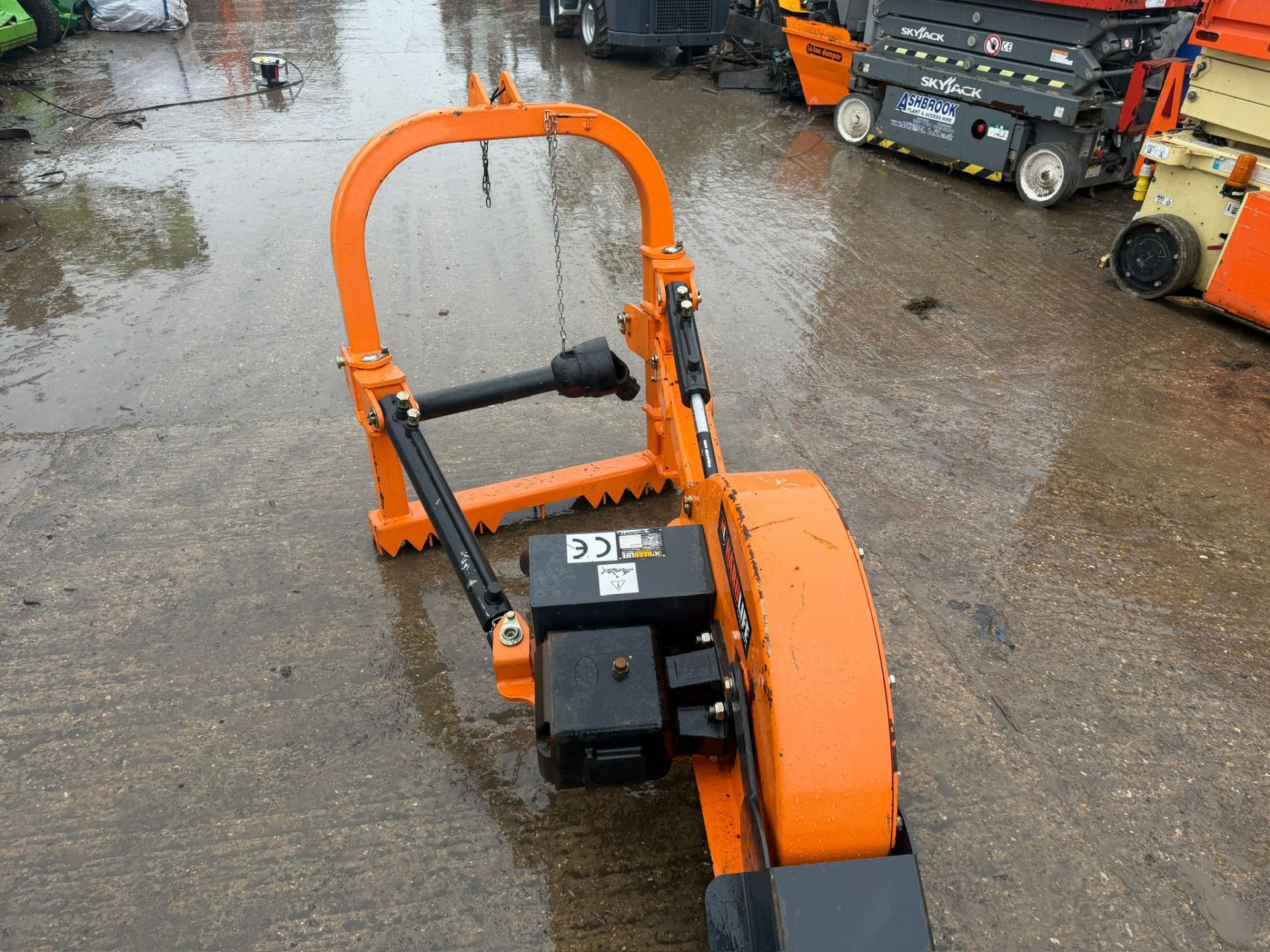 UNUSED HARDLIFE SG24-PRO PTO DRIVEN STUMP GRINDER - Image 6 of 9