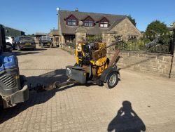 2017 TEREX MBR71 F/R PEDESTRIAN ROLLER WITH TEREX SINGLE AXLE TRAILER