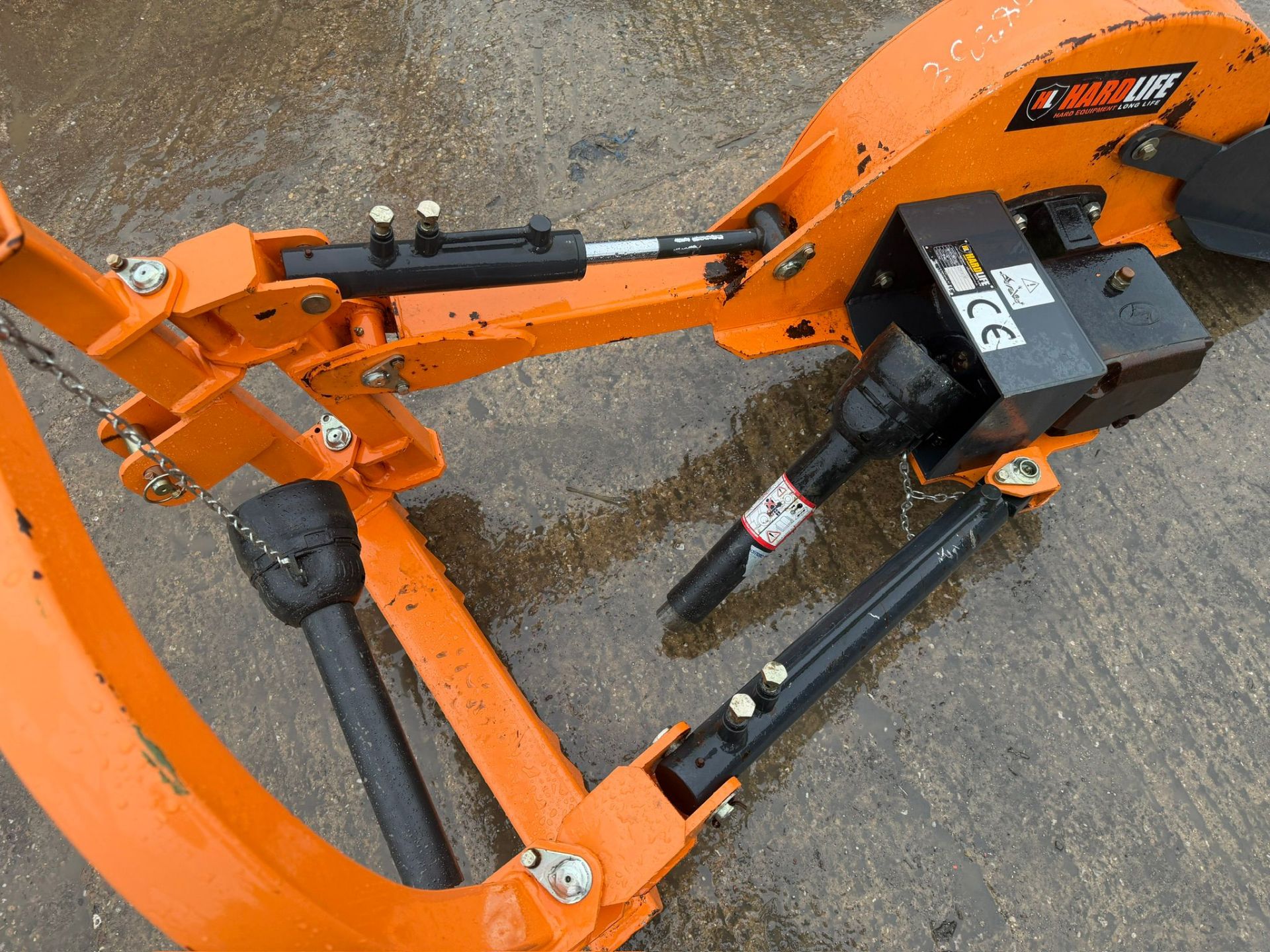 UNUSED HARDLIFE SG24-PRO PTO DRIVEN STUMP GRINDER - Image 8 of 9
