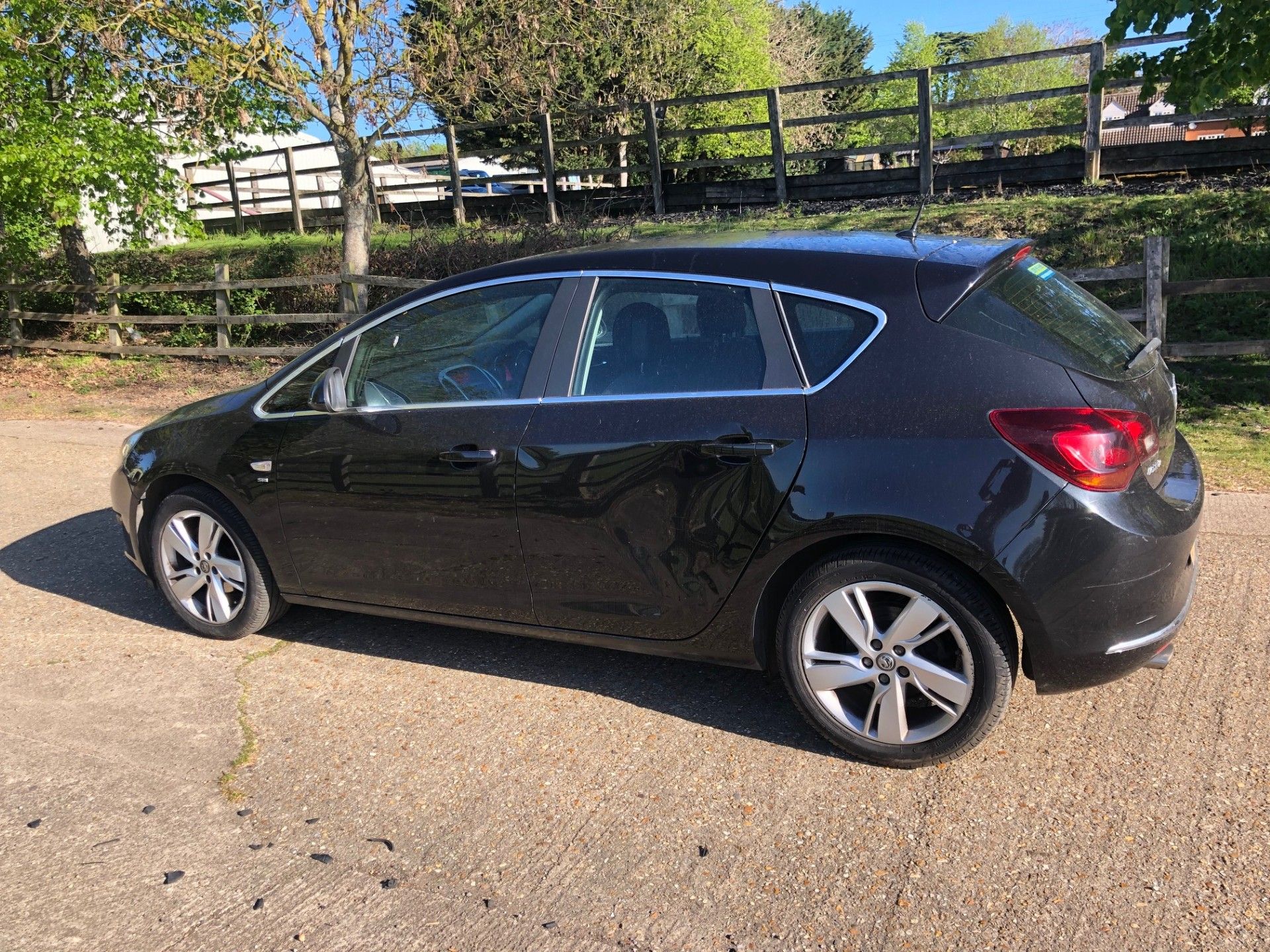 2015 65 VAUXHALL ASTRA 1.4I TURBO SRI HATCHBACK - 111K MILES - AIR CON - SERVICE HISTORY *NO VAT* - Image 3 of 13