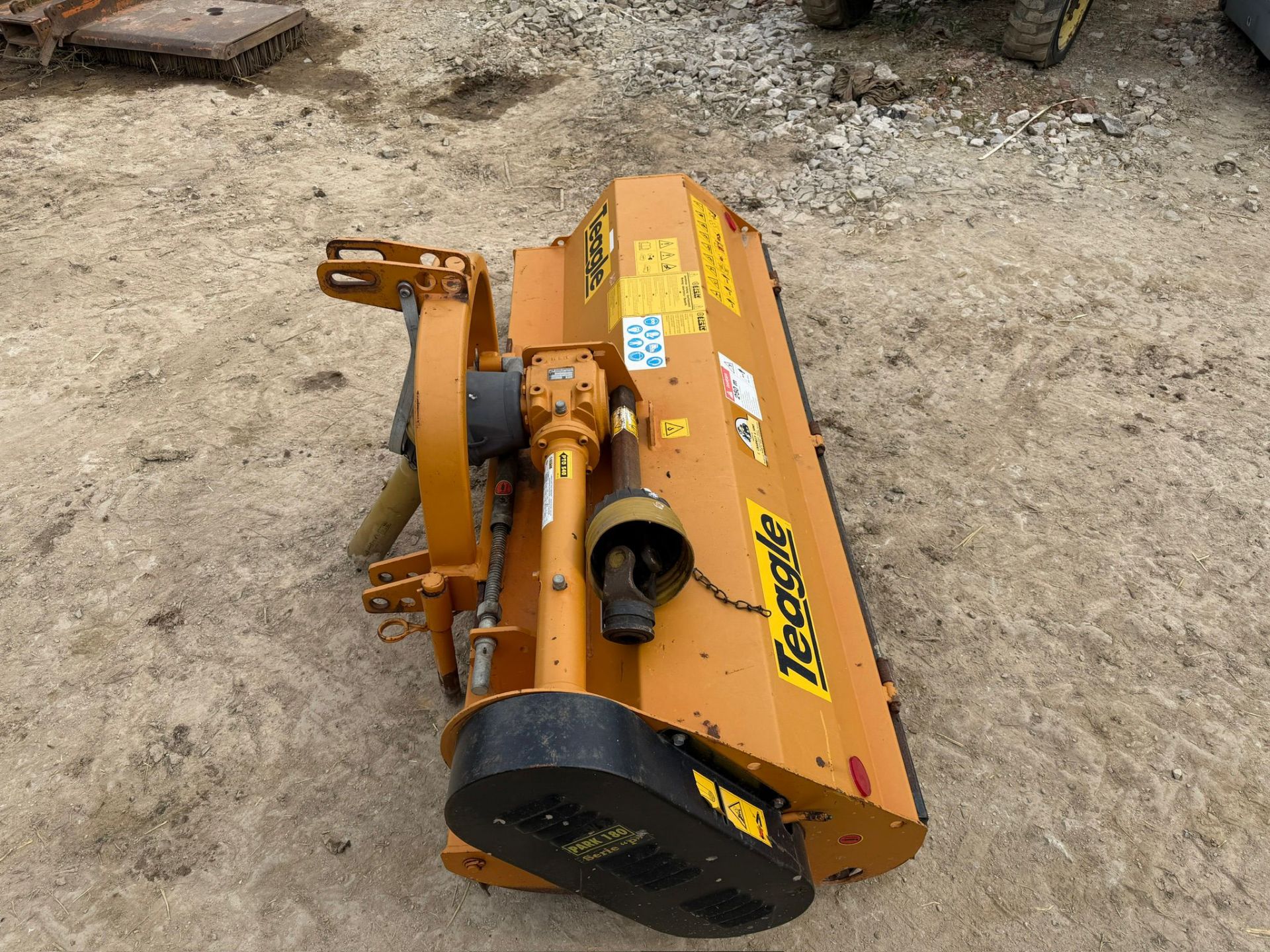 TEAGLE BERTI PARK 180 1.8MTR FLAIL MOWER - Image 3 of 9