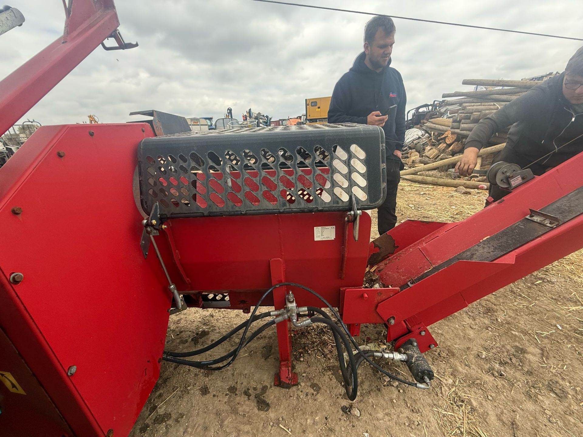 JAPA 7000 FIRE WOOD LOG PROCESSOR - Image 11 of 13
