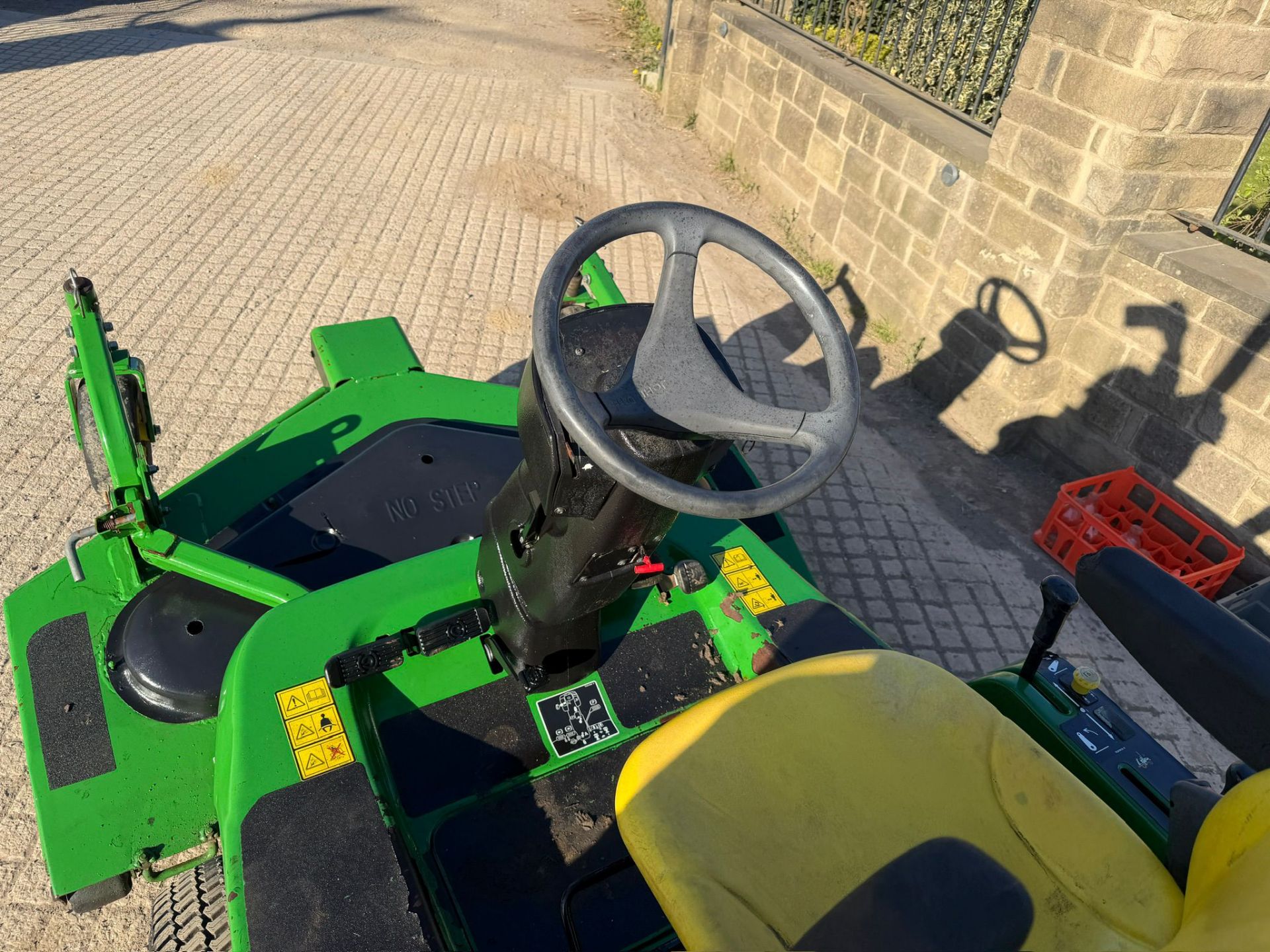 2013/63 JOHN DEERE 1445 4WD OUTFRONT RIDE ON MOWER WITH JOHN DEERE 62” ROTARY DECK - Image 13 of 13