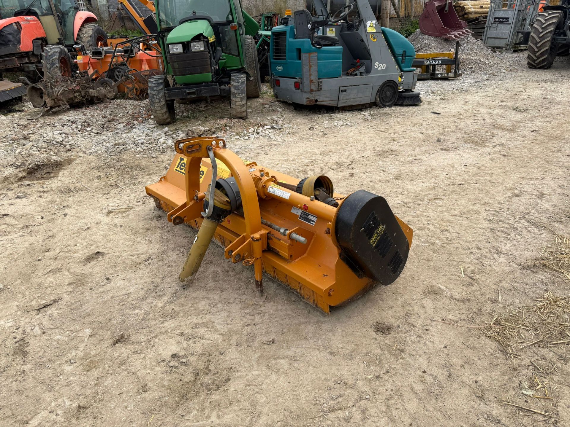 TEAGLE BERTI PARK 180 1.8MTR FLAIL MOWER - Image 4 of 9