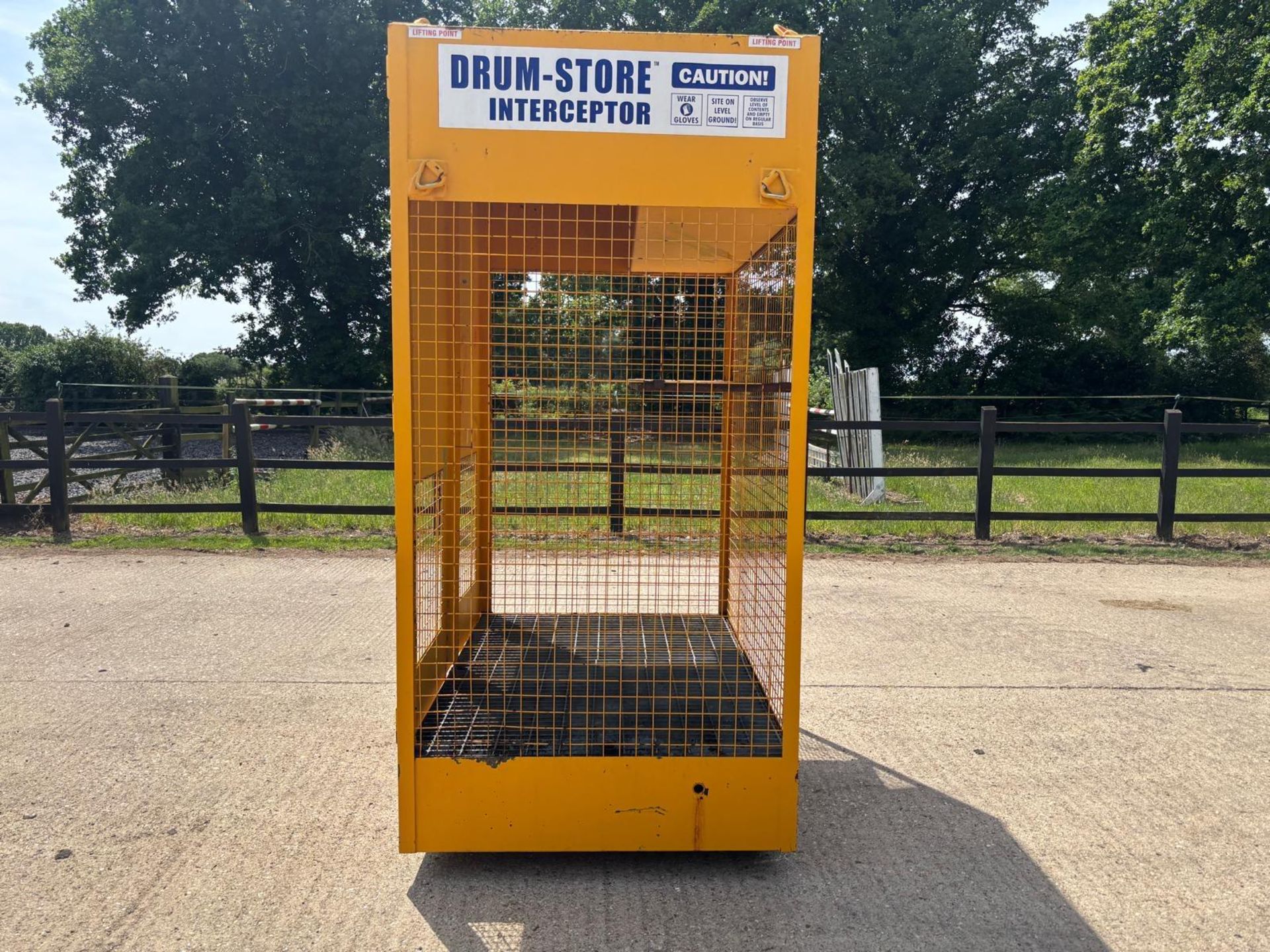 BUNDED COSHH STORE *LOCKABLE* - Image 3 of 9