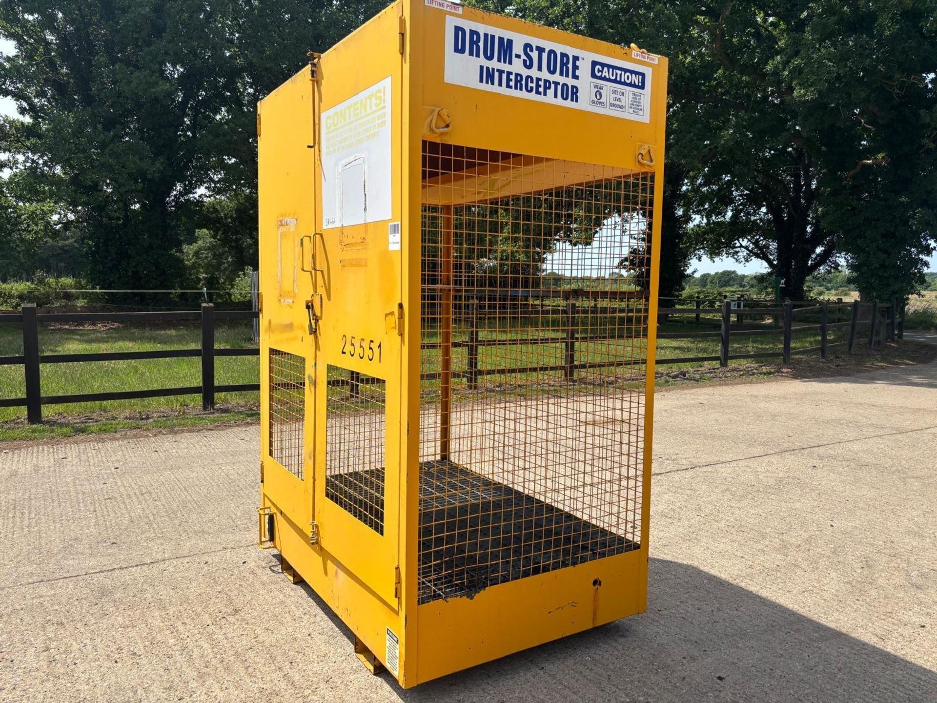 BUNDED COSHH STORE *LOCKABLE*