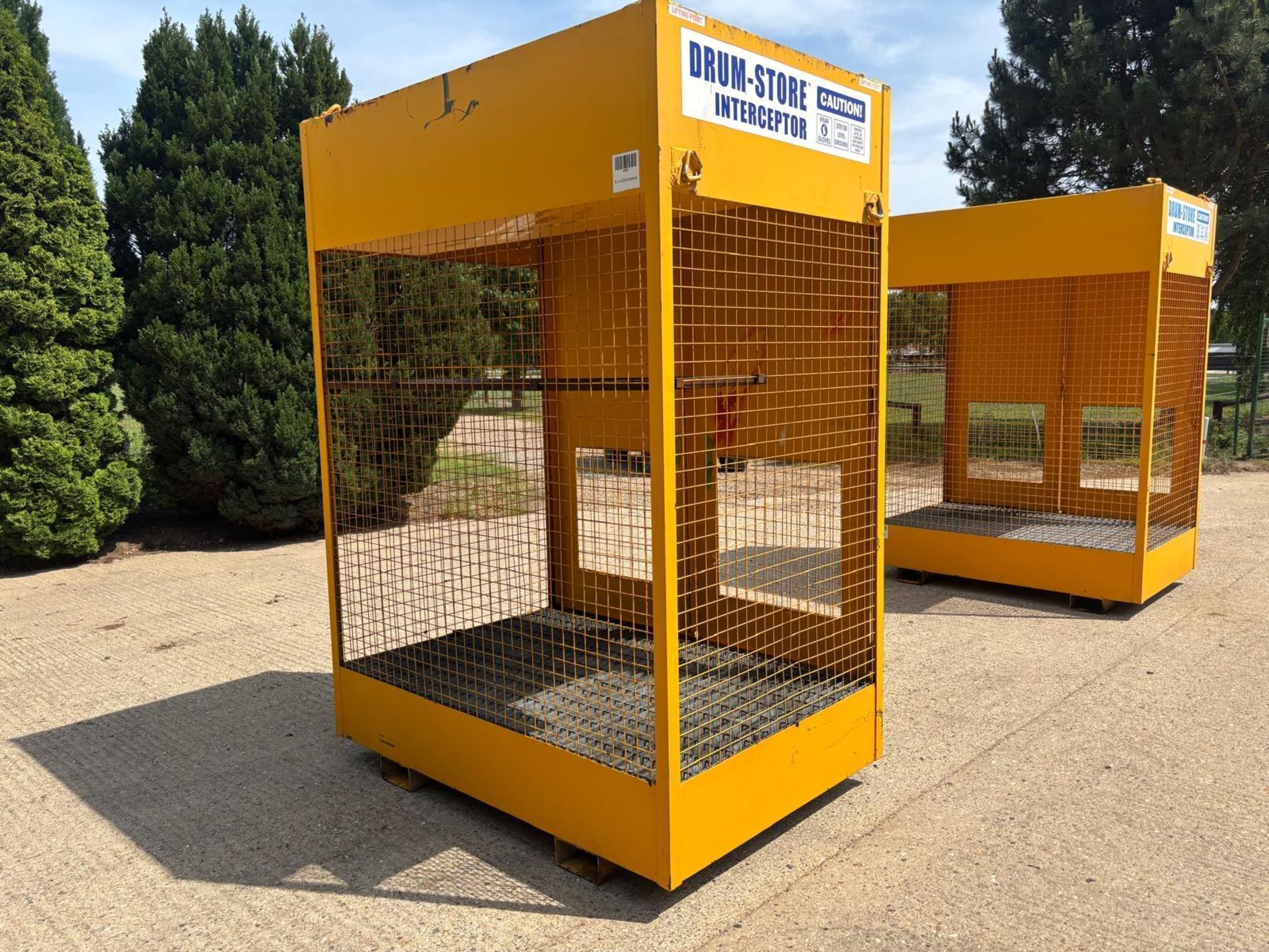 BUNDED COSHH STORE *LOCKABLE* - Image 2 of 9