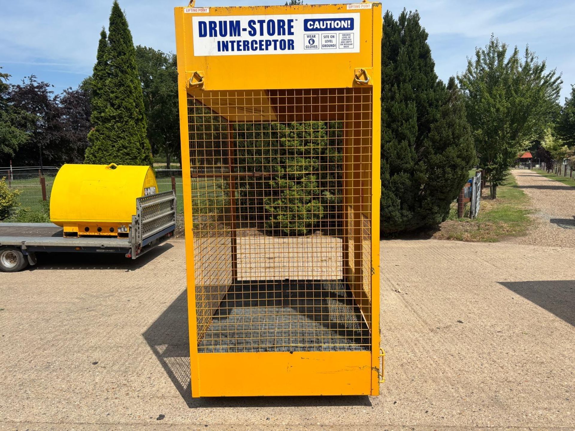 BUNDED COSHH STORE *LOCKABLE* - Image 4 of 9