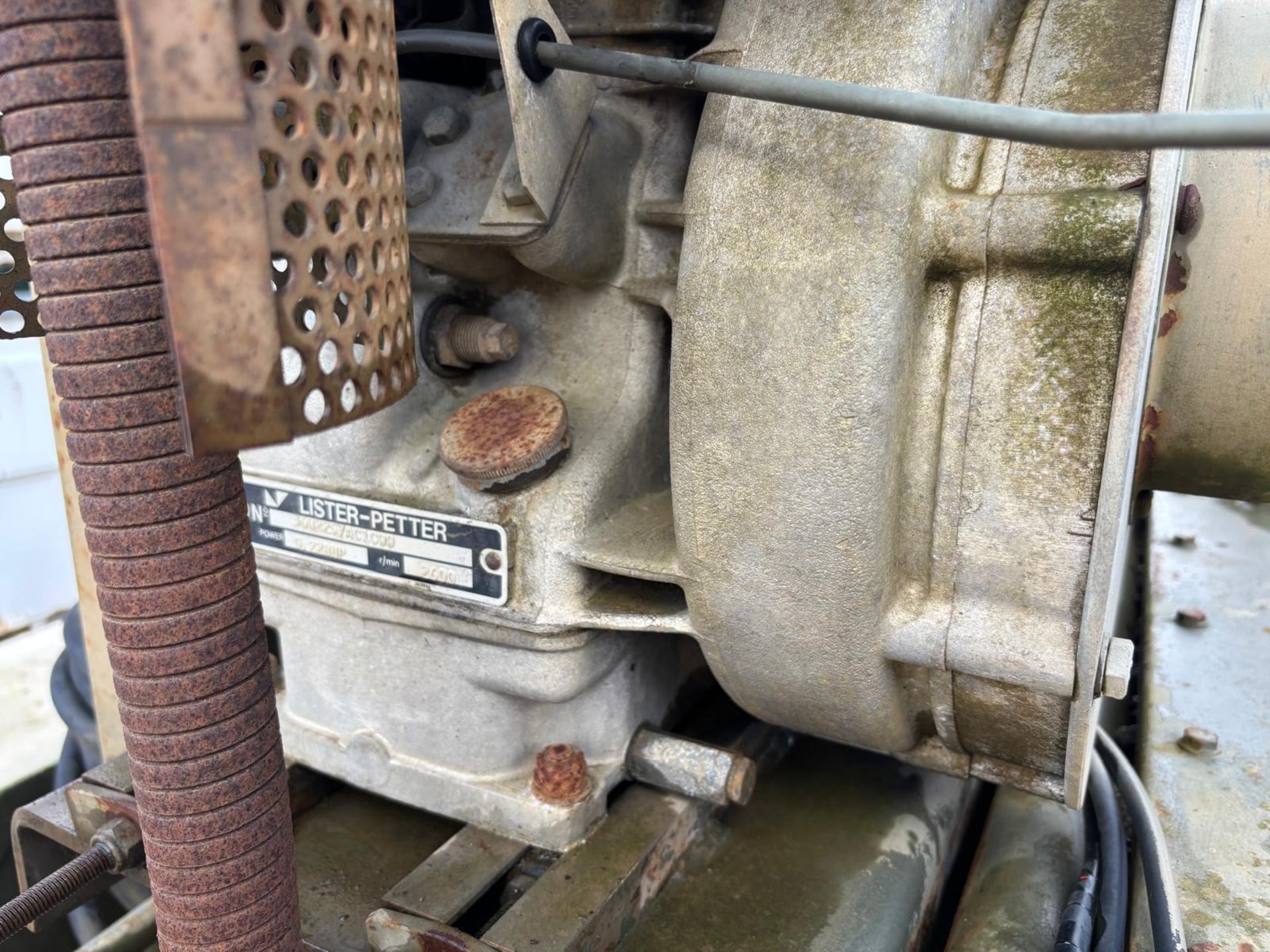 EX ARMY GENERATOR - Image 5 of 10