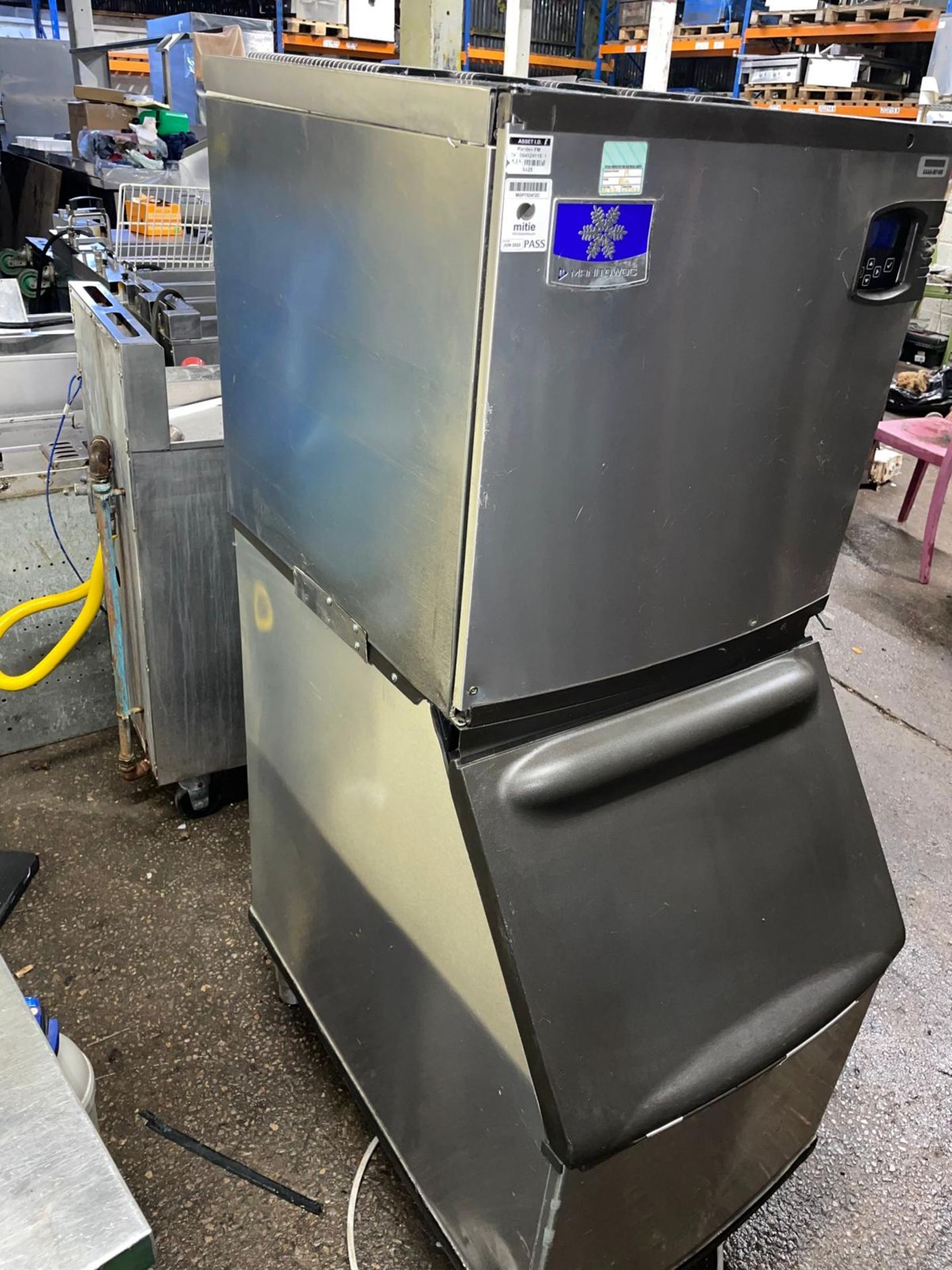 MONITOWOC ICE MAKER - Image 3 of 5