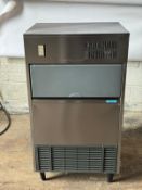 IMC COMPACT ICE MAKER