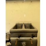 LINCAT TABLE TOP DOUBLE TANK ELECTRIC FRYER