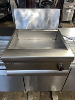 Lincat Chips Scuttle 13 Amp Plug