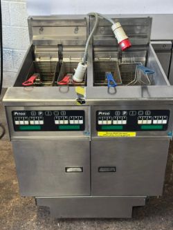 PITCO TWIN TANK 4 BASKET ELECTRIC FRYER