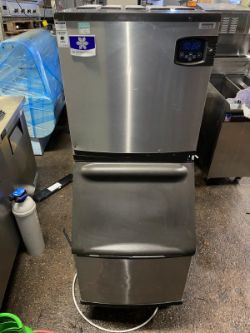 MONITOWOC ICE MAKER