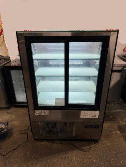 FLOOR STANDING DISPLAY FRIDGE