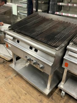 FALCON CHARGRILL - 900MM WIDTH