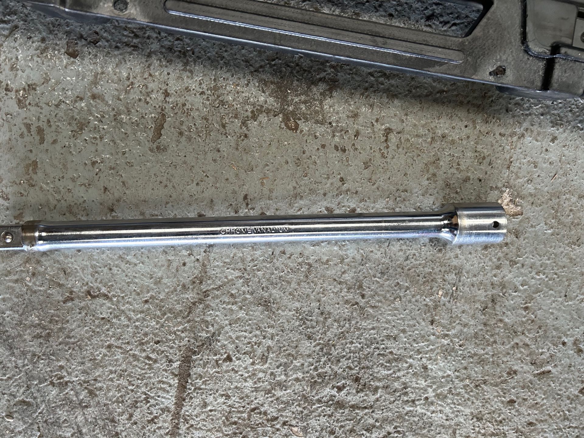 NORBAR 3/4 IN. RATCHETING TORQUE WRENCH *COMES IN OWN HEAVY DUTY CASE* - Image 5 of 8