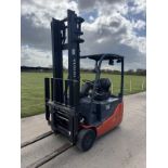 2018 TOYOTA 1.6 TONNE ELECTRIC FORKLIFT TRUCK