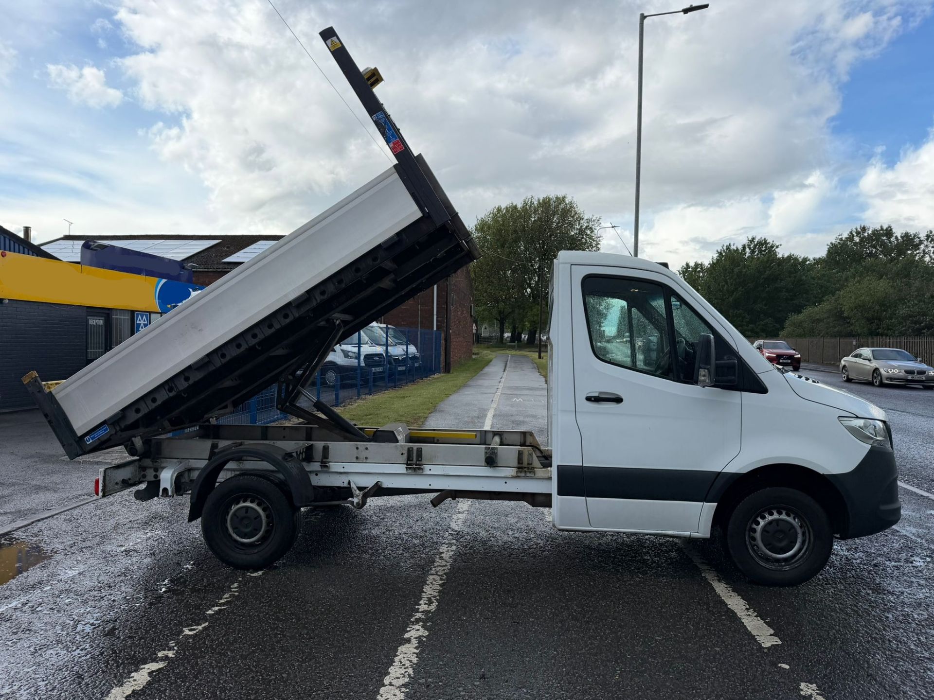 2020 20 MERCEDES-BENZ SPRINTER 316 CDI CAGED TIPPER VAN - 88K MILES - EURO 6 - Image 6 of 25