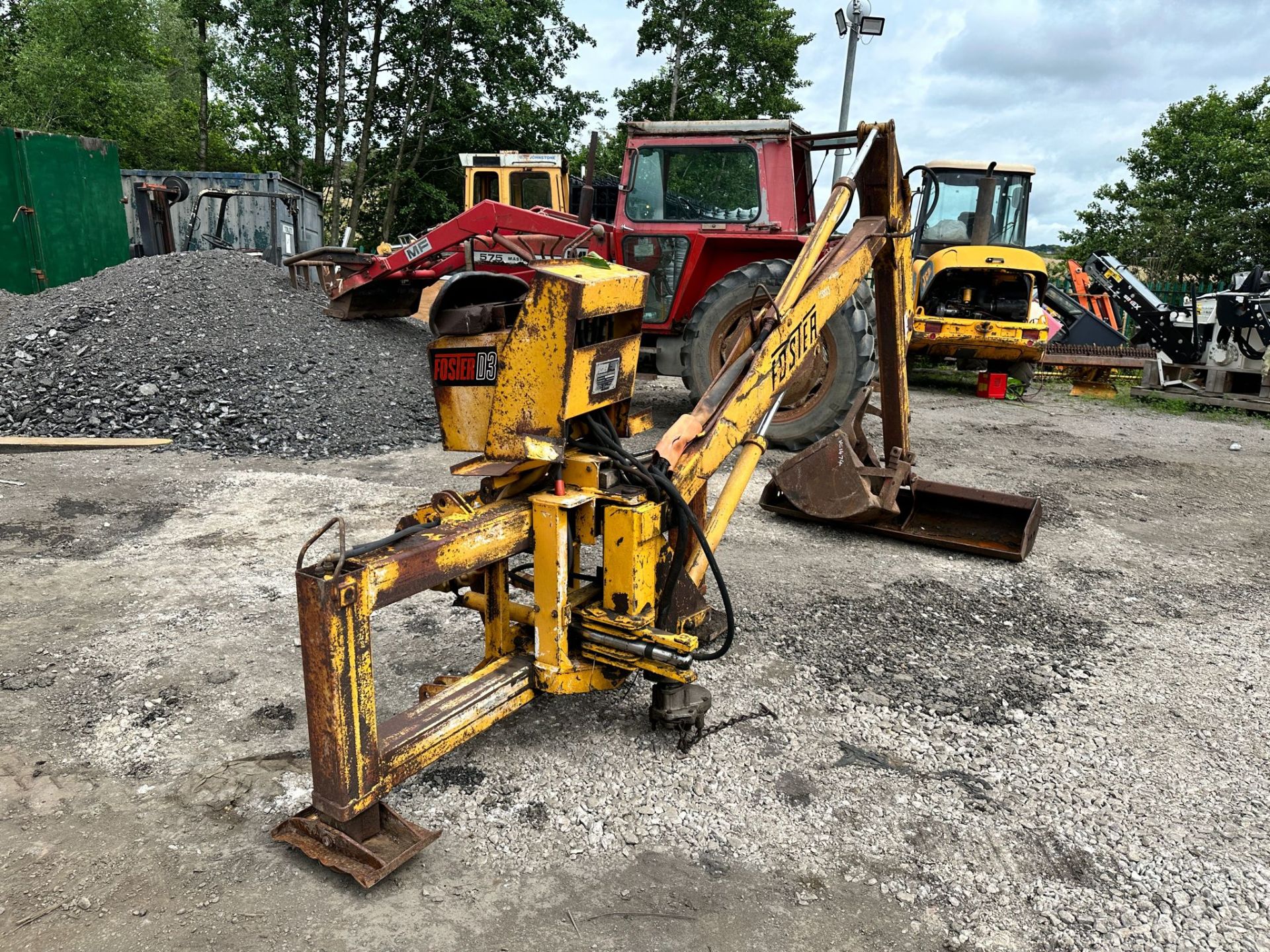 FOSTER D3 BACKHOE LOADER - SWING BOOM - Image 11 of 13