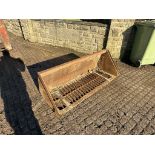 BOBCAT SKIDSTEER RIDDLE BUCKET CAT JCB - IN WORKING ORDER