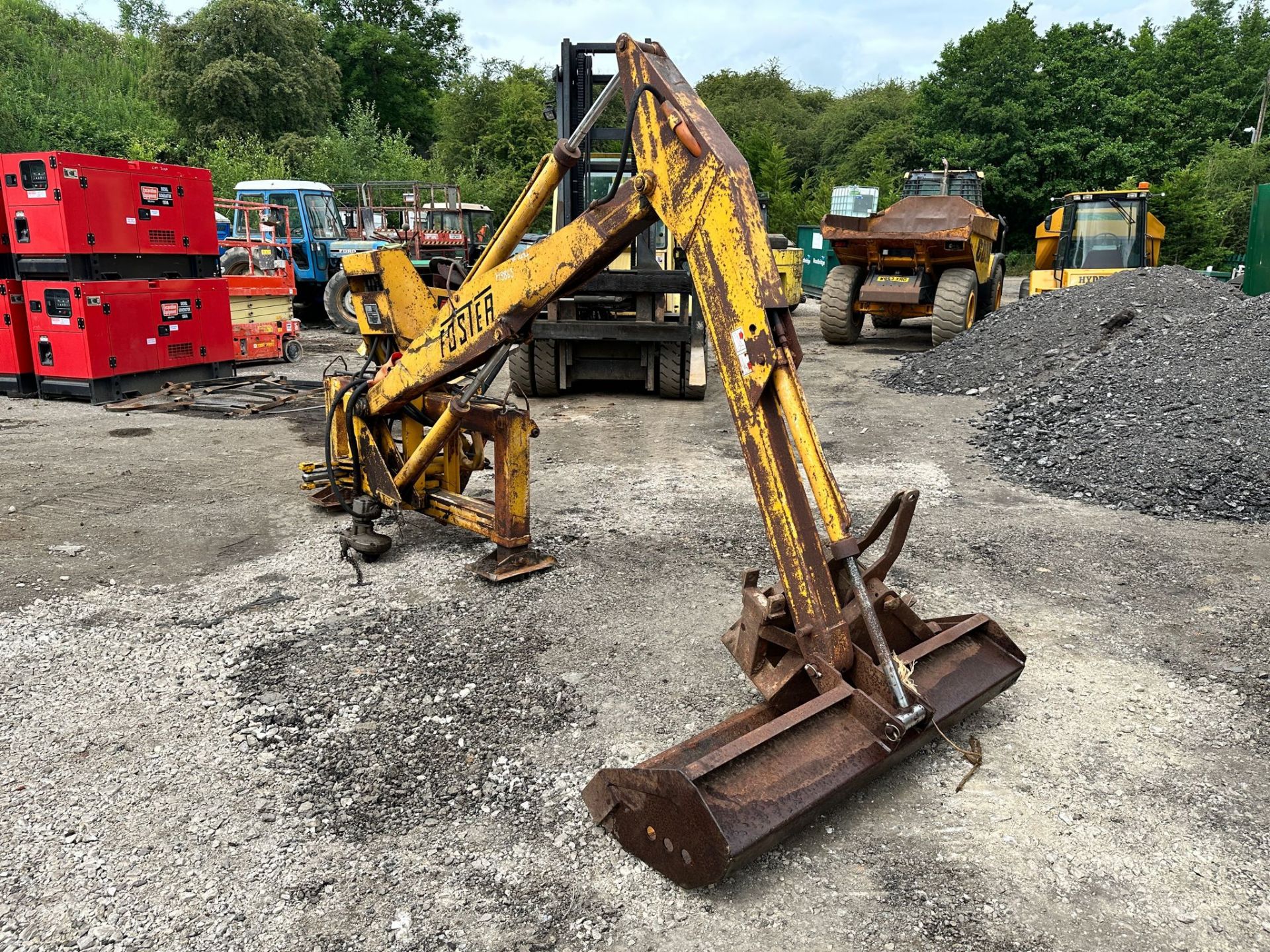 FOSTER D3 BACKHOE LOADER - SWING BOOM