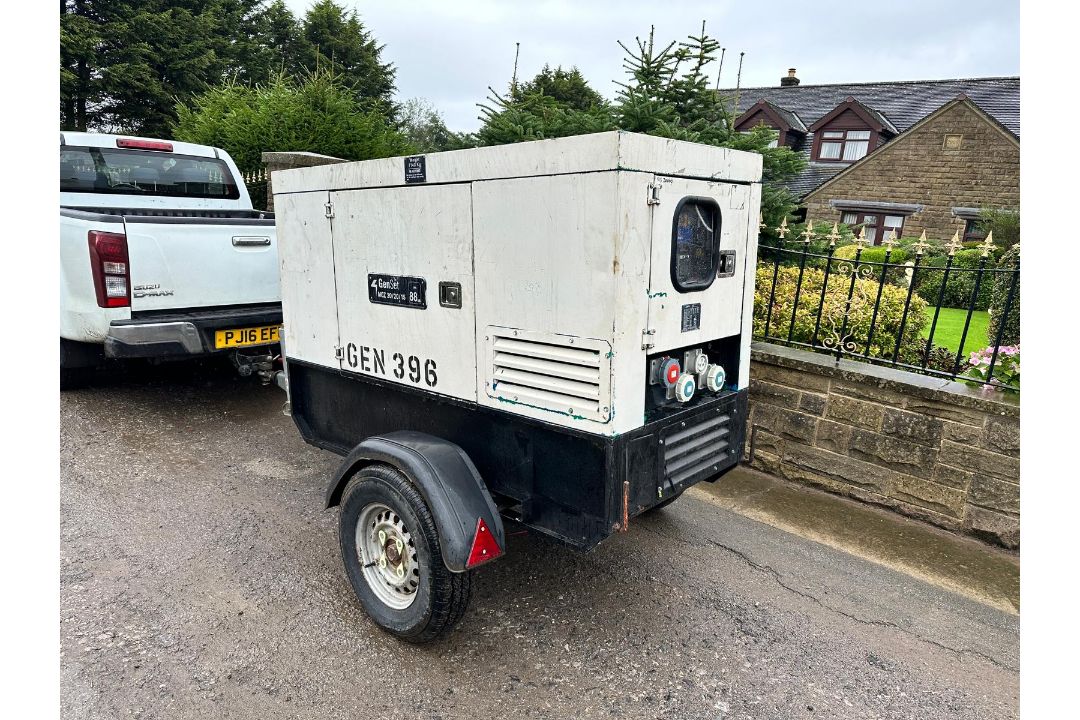 2008 GENSET MGZ 20/20/15 20KVA DIESEL SINGLE AXLE TOWBEHIND GENERATOR - Image 2 of 15