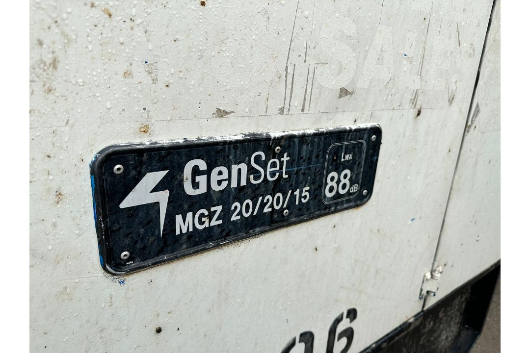 2008 GENSET MGZ 20/20/15 20KVA DIESEL SINGLE AXLE TOWBEHIND GENERATOR - Image 8 of 15