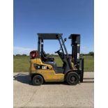 2018 CATERPILLAR 1.8 TON LIFT CAPACITY FORKLIFT - 4700 HOURS