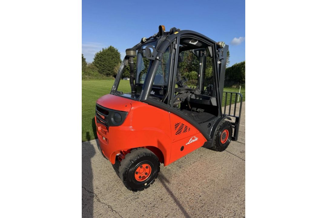 LINDE H25D DIESEL FORKLIFT TRUCK CONTAINER SPEC - Image 4 of 5