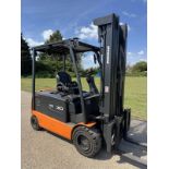 DOOSAN 3 TONNE ELECTRIC FORKLIFT TRUCK