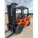 NISSAN 4 TONNE DIESEL FORKLIFT LIFT TRIPLE MAST