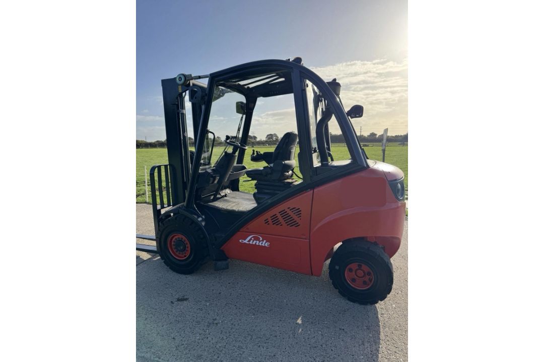 LINDE H25D DIESEL FORKLIFT TRUCK CONTAINER SPEC - Image 3 of 5