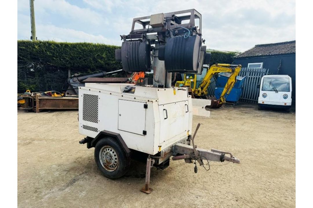 BRUNO GENERATORS SITE LIGHT 908P *8 KVA GENERATOR* - Image 7 of 9