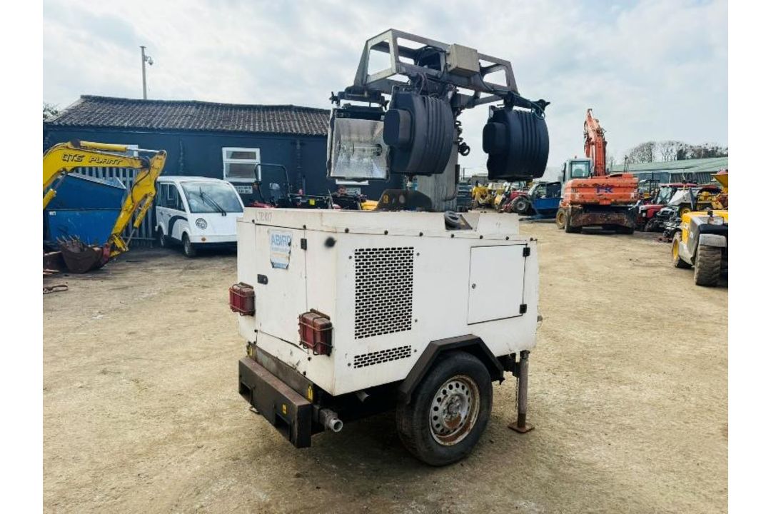 BRUNO GENERATORS SITE LIGHT 908P *8 KVA GENERATOR* - Image 6 of 9