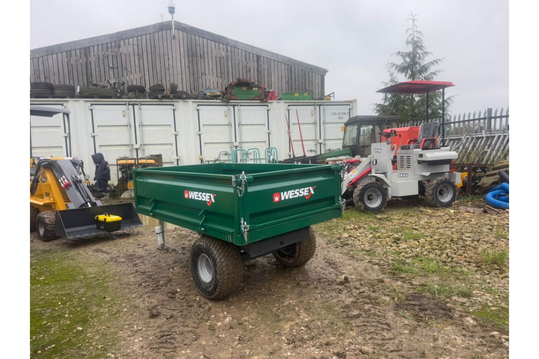 NEW/UNUSED WESSEX 1.25 TON SINGLE AXLE TIPPING TRAILER - Image 3 of 8
