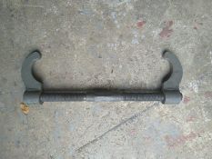 ONE SET OF EXCAVATOR/TRACKED MACHINE/TANK TRACK PULLERS