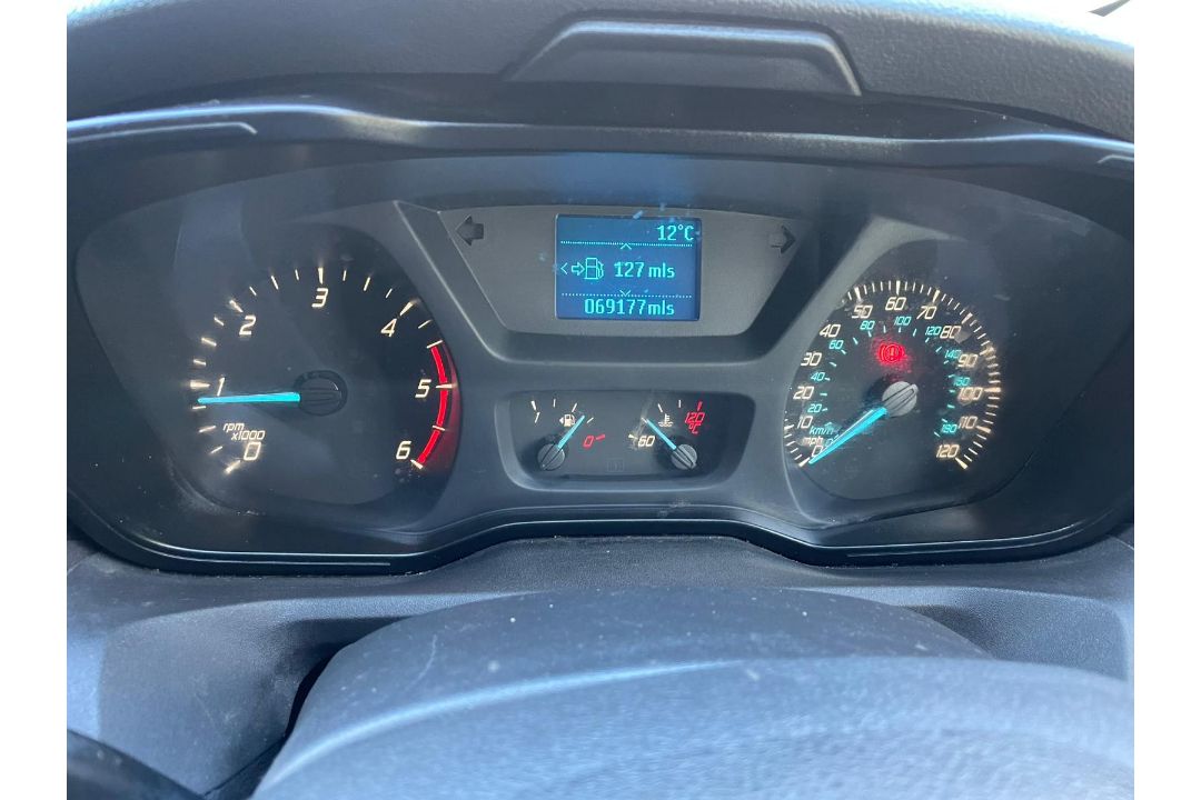 2018 18 FORD TRANSIT 350 PANEL VAN - 69K MILES - HEATED SEATS - EX BT - *NO VAT* - Image 14 of 19
